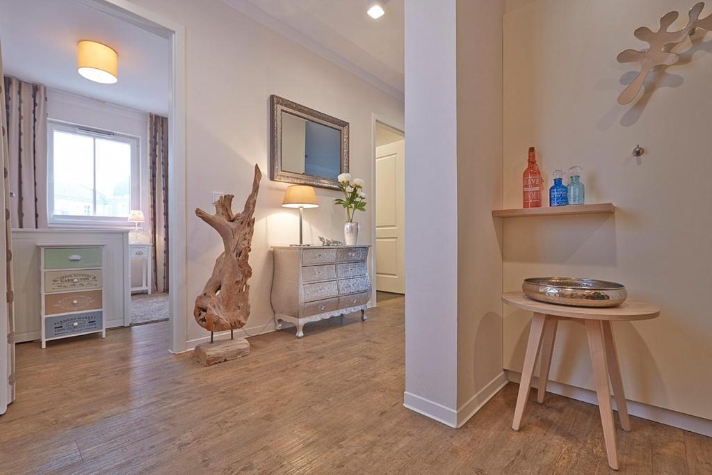 Sunny Suite 14 - Elegantes Hotelapartment Mit Grossartigem Pool-Wellnessbereich Direkt Am Meer In Ruhiger Lage - Perfekt Fuer Mensch Und Tier Börgerende-Rethwisch Buitenkant foto